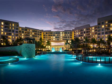 Westin .